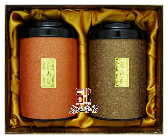 【名池茶業】紅烏龍&梨山手採高山茶葉禮盒．金碧輝煌款(300g)