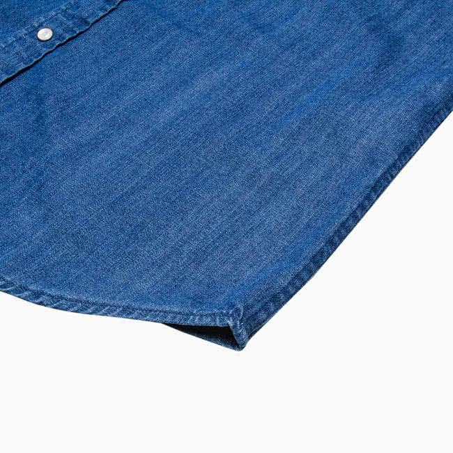 【Levis】經典Barstoe丹寧襯衫 / 雙色拼接 / 珠光扣