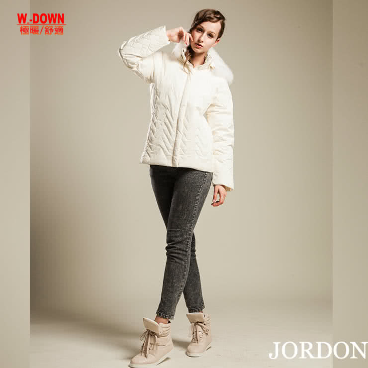 【JORDON】JORDON橋登 氣質款V型毛條羽絨外套(422)