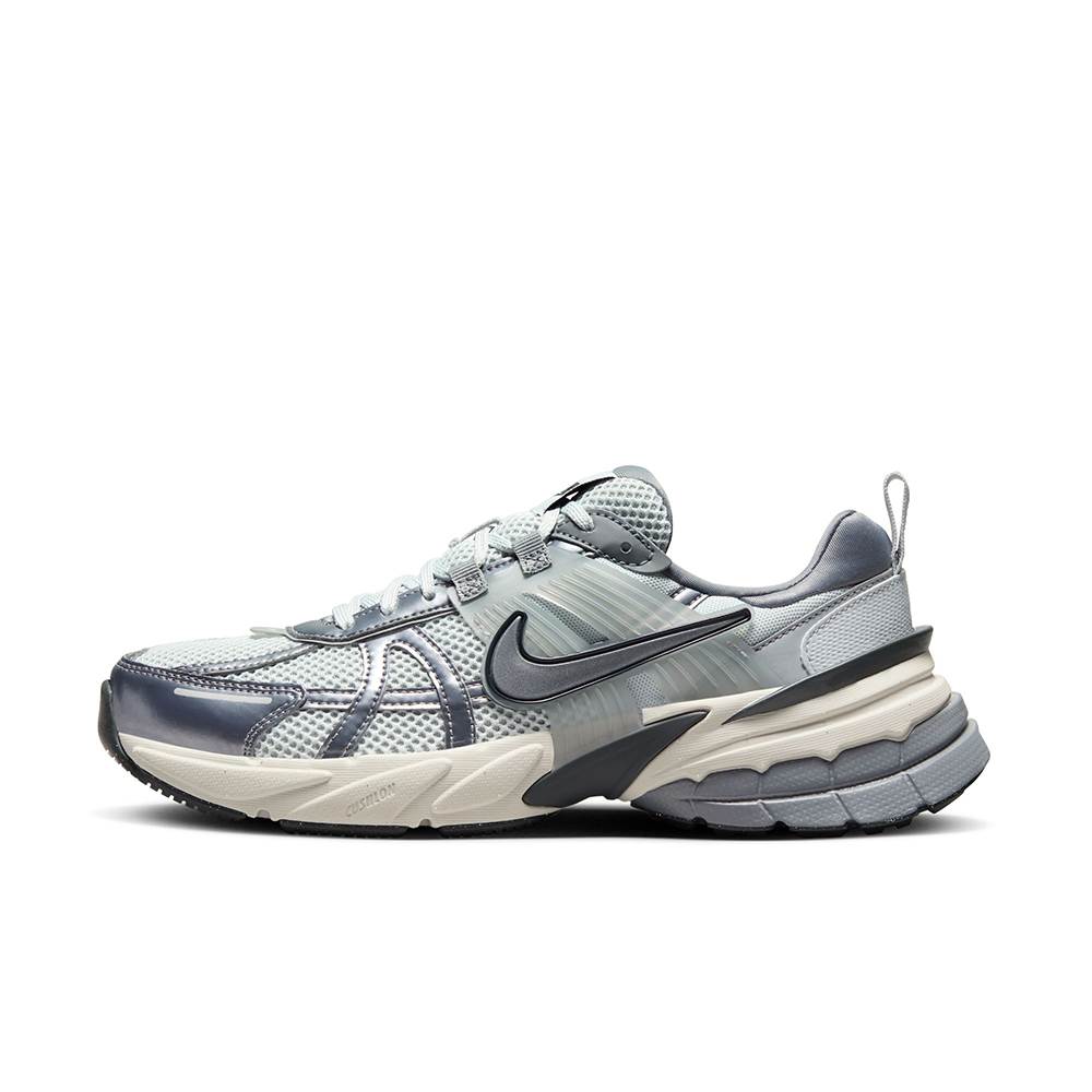 NIKE 耐吉 休閒鞋 女鞋 運動鞋 老爹鞋 W V2K R NIKE 耐吉 休閒鞋 女鞋 運動鞋 老爹鞋 W V2K R