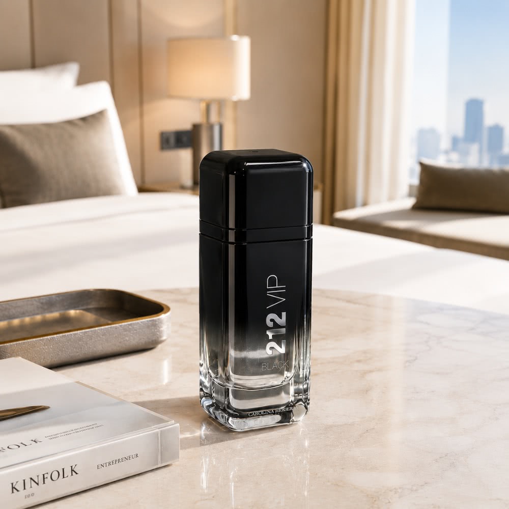 Carolina Herrera】212 VIP Black 黑色派對男性淡香精EDP 100ml - momo