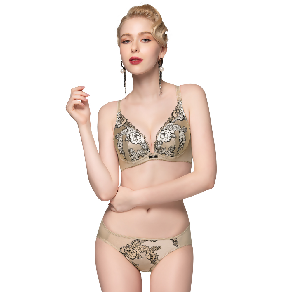 Swear 思薇爾 浮花緞香系列m Xl蕾絲刺繡低腰三角女內褲 塔克棕 Momo購物網