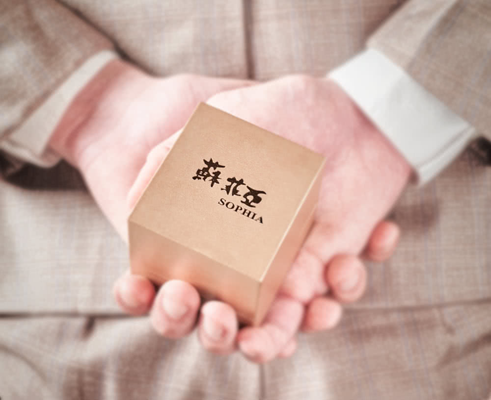 薛花亞 