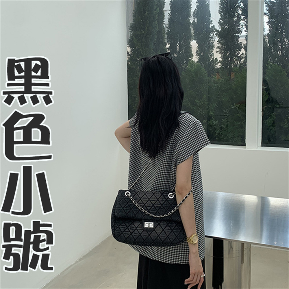 色小號
