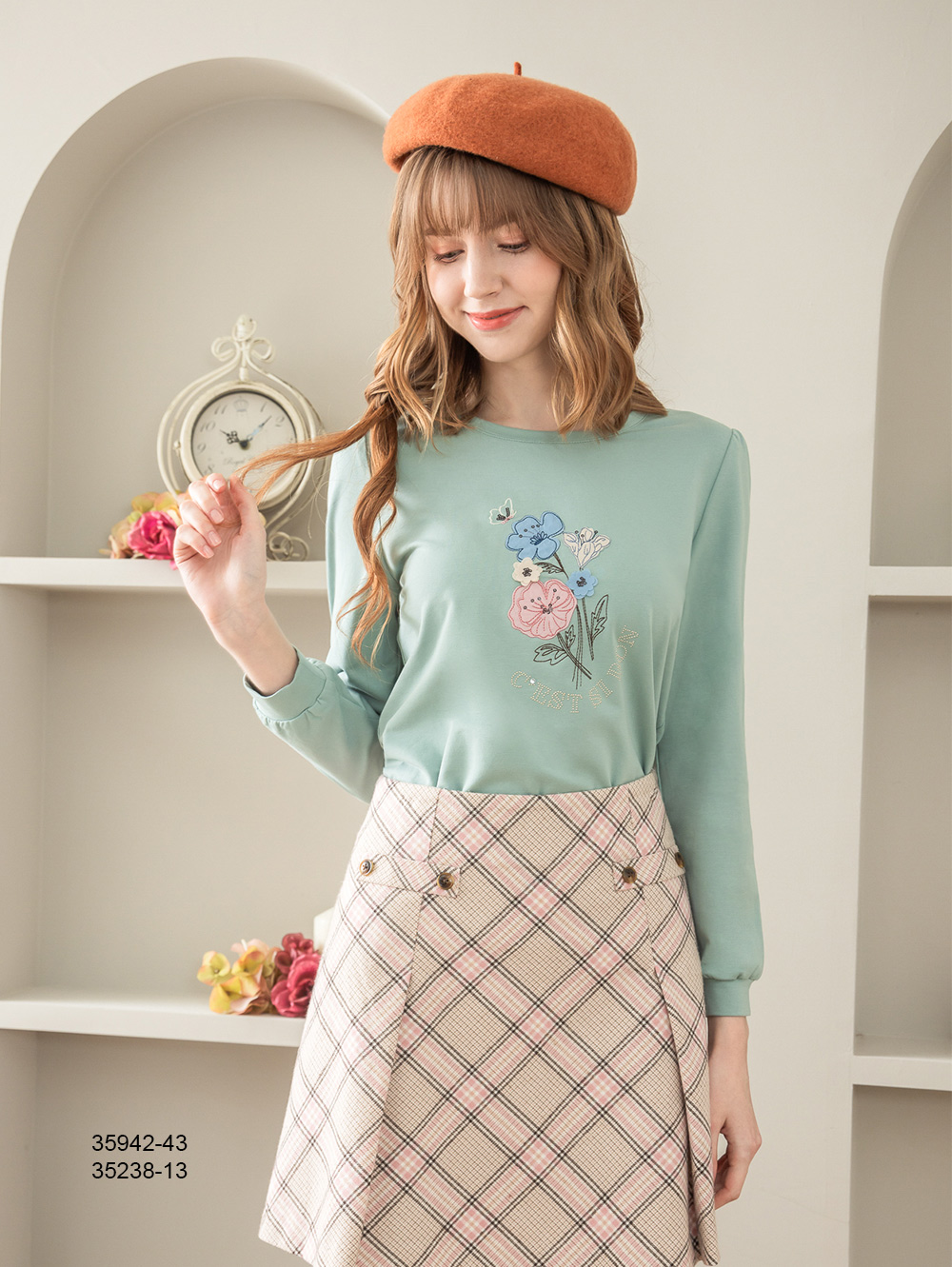 Iris Girls 艾莉詩 甜美特調花朵棉質上衣(3594