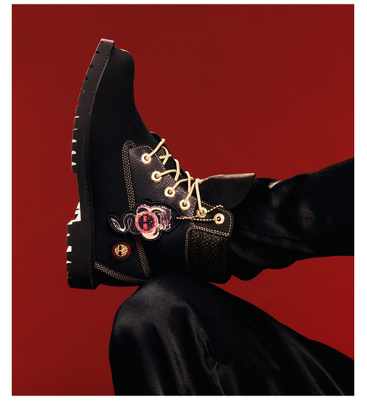 Timberland 男款黑色新年特別款防水六吋靴(A28M