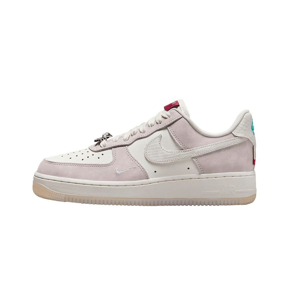 NIKE 耐吉 W Nike Air Force 1 Yea