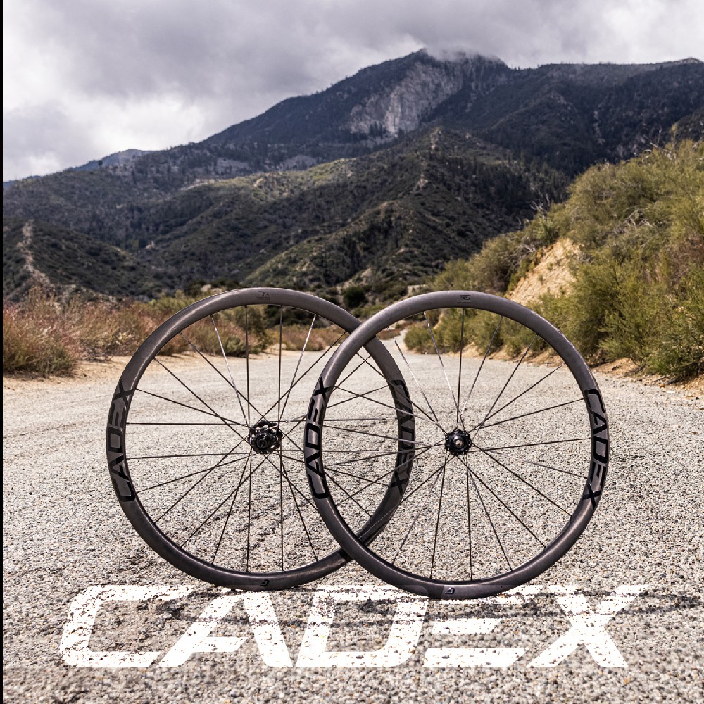 GIANT CADEX 36 無內胎極速碳纖輪組 C夾版(前