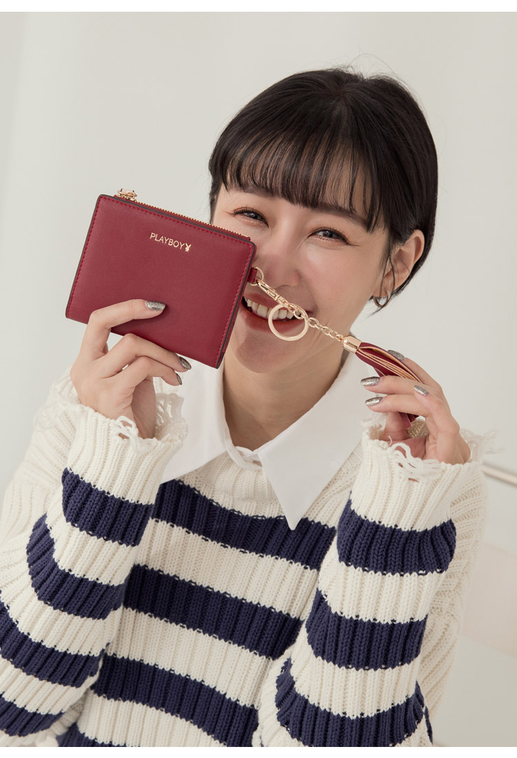 PLAYBOY 短夾附零錢袋 Heart系列(紅色)好評推薦 PLAYBOY 短夾附零錢袋 Heart系列(紅色)好評推薦