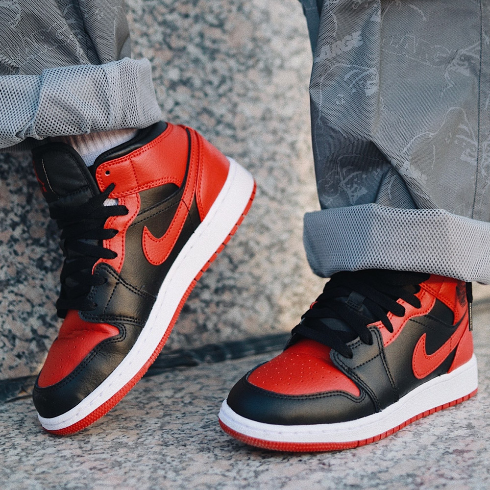 NIKE 耐吉 Air Jordan 1 Mid GS Ba