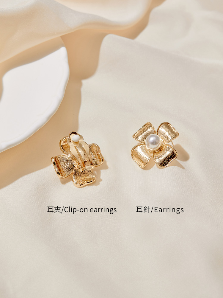 耳針Earrings 