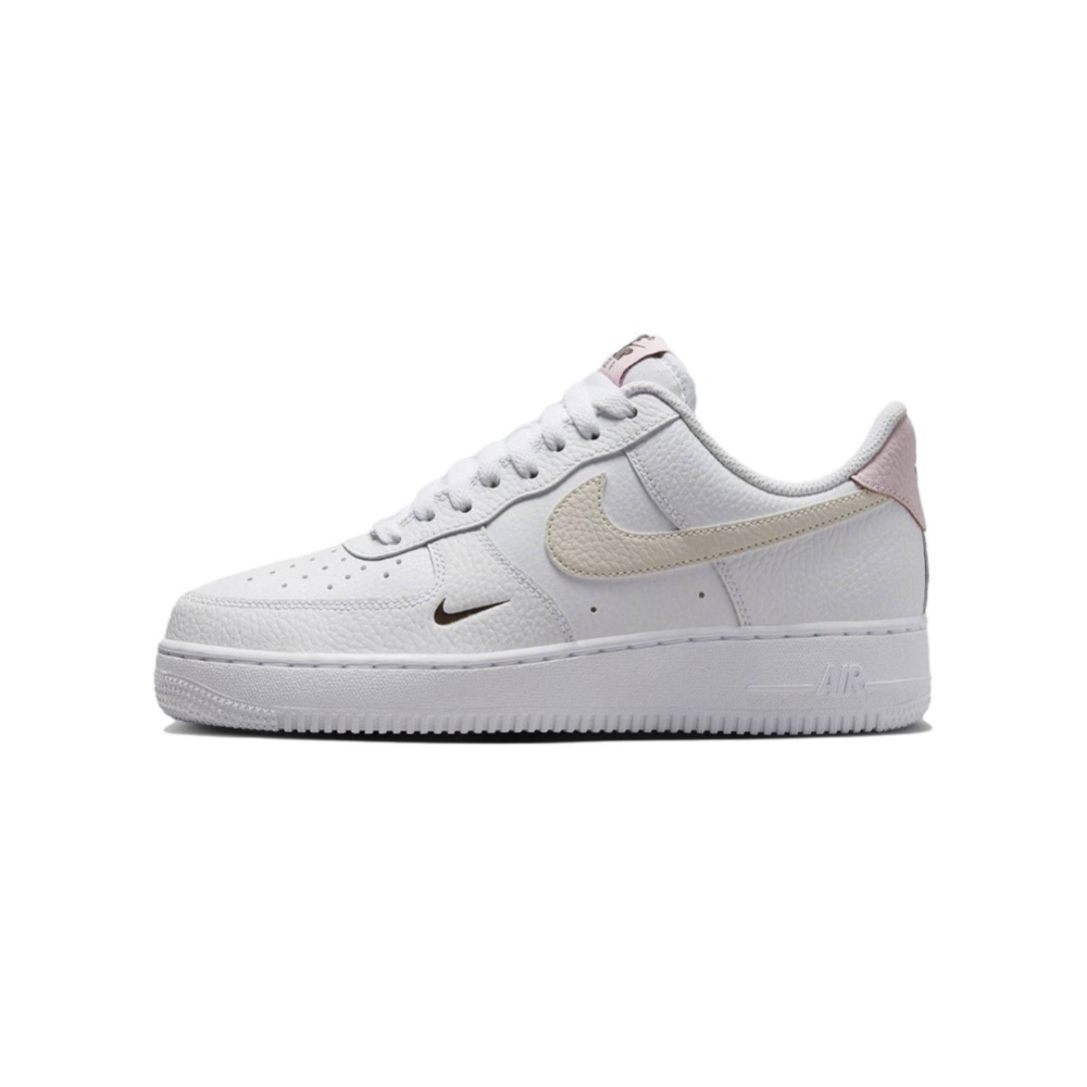 NIKE 耐吉 W Nike Air Force 1 ”07