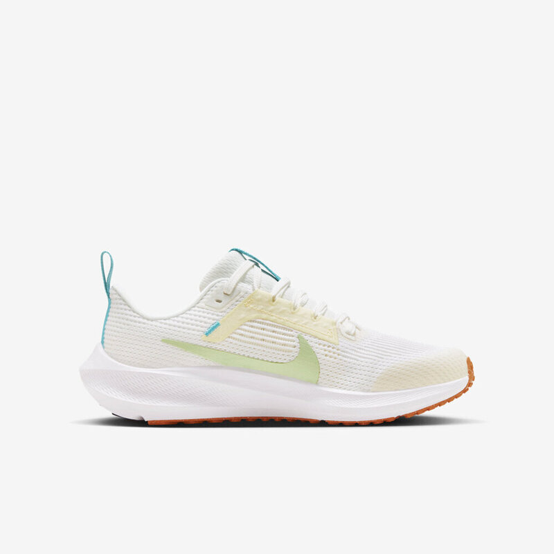 NIKE 耐吉 Air Zoom Pegasus 40 GS