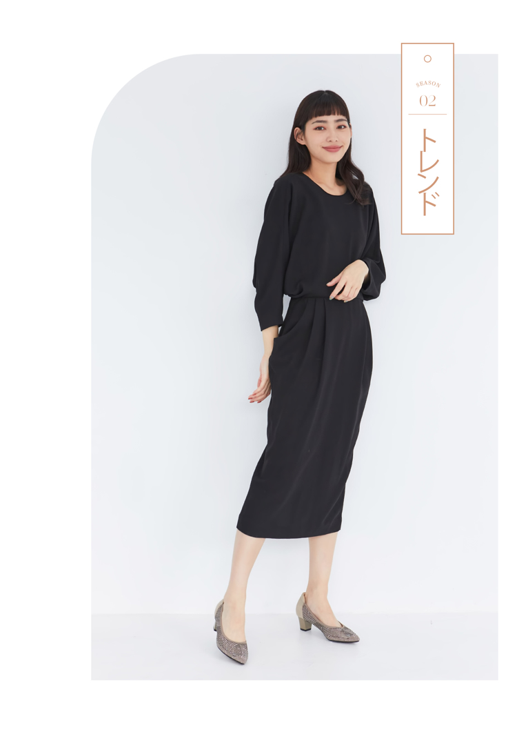 DIANA 質感羊皮x水鑽縷空幾何線條設計防磨枕頭尖頭跟鞋(