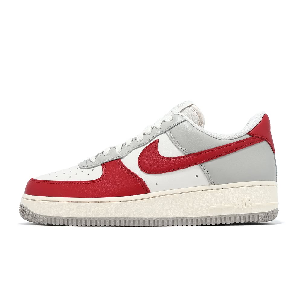 NIKE 耐吉 休閒鞋 Air Force 1 07 LV8