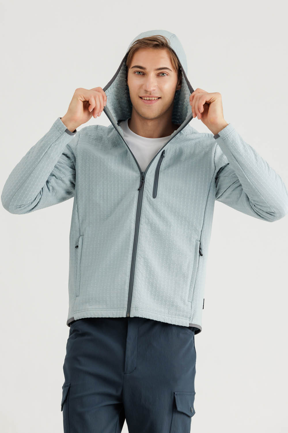 TRAVELER 旅行者 男款撥水保暖外套｜242TR205