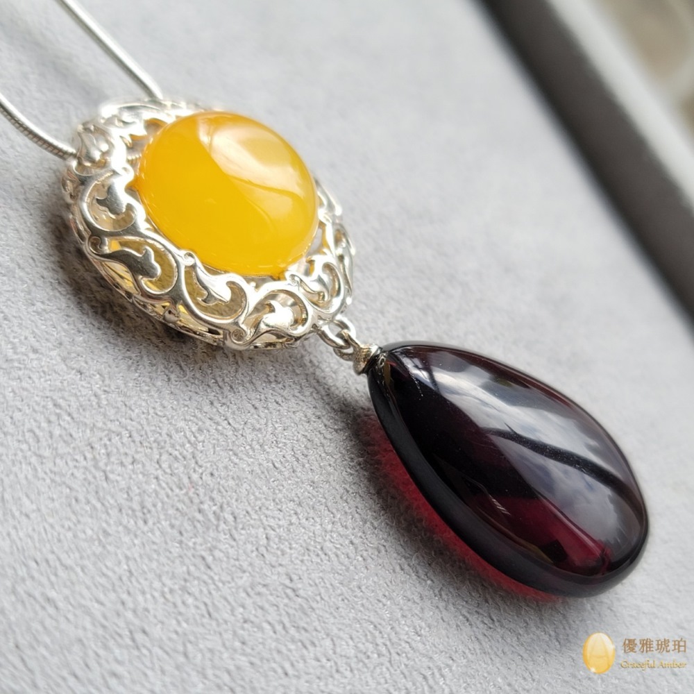 優雅琥珀 