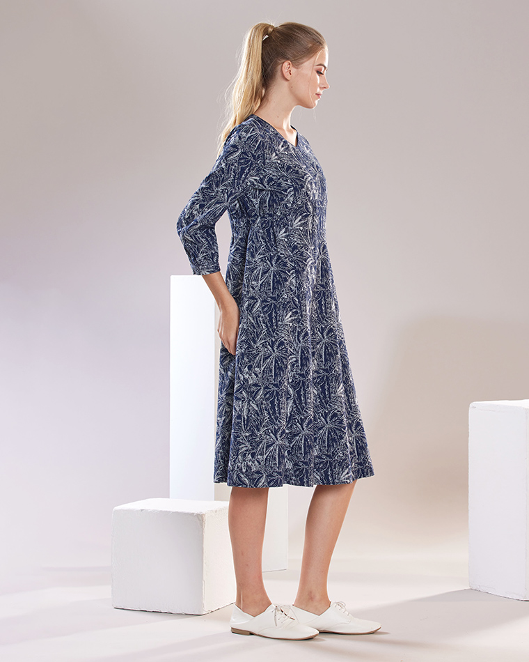 FREE INDIGO棉混紡羊毛口袋緹花洋裝(丈青)好評推薦