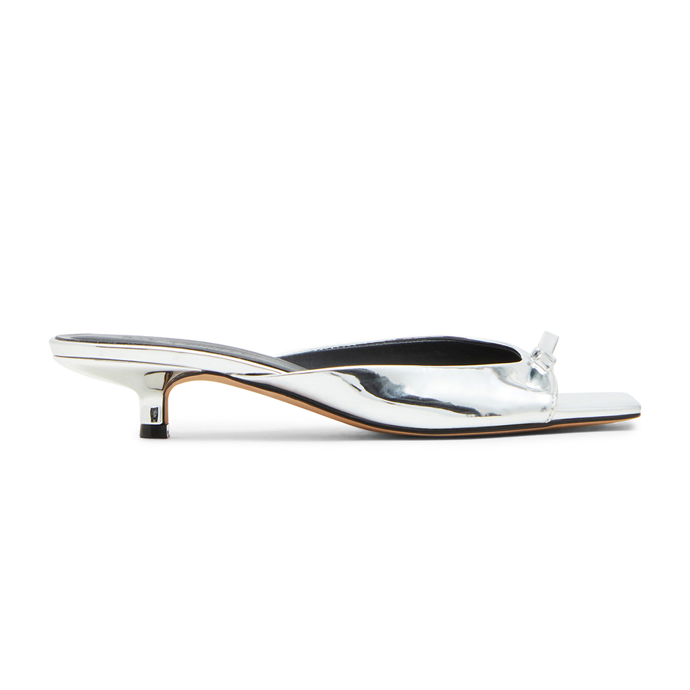 steve madden MEME 蝴蝶結方頭圓弧涼跟鞋(銀