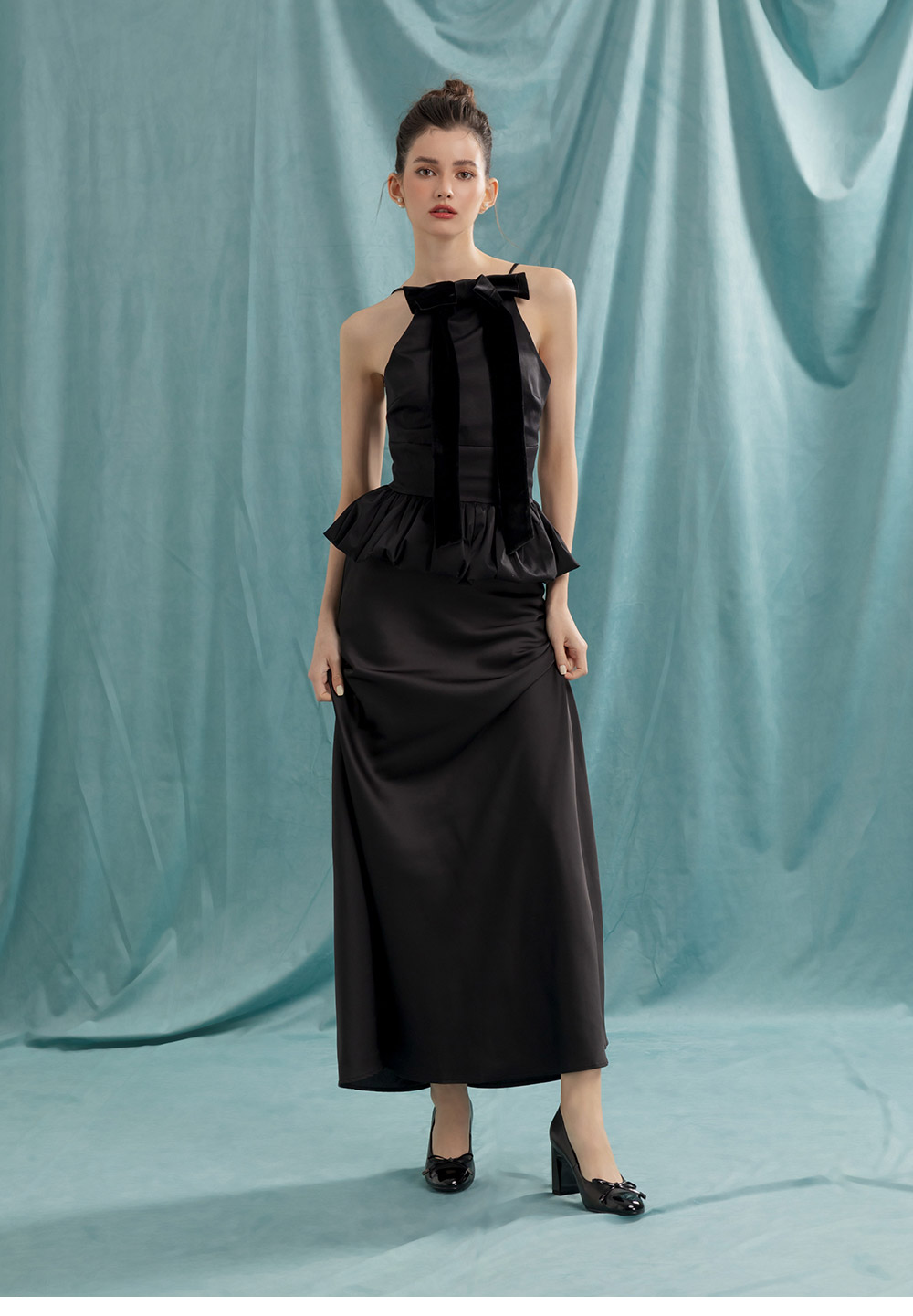 AS 集團 沉穩典雅蝴蝶結異材質美型高跟鞋(黑)優惠推薦 AS 集團 沉穩典雅蝴蝶結異材質美型高跟鞋(黑)優惠推薦