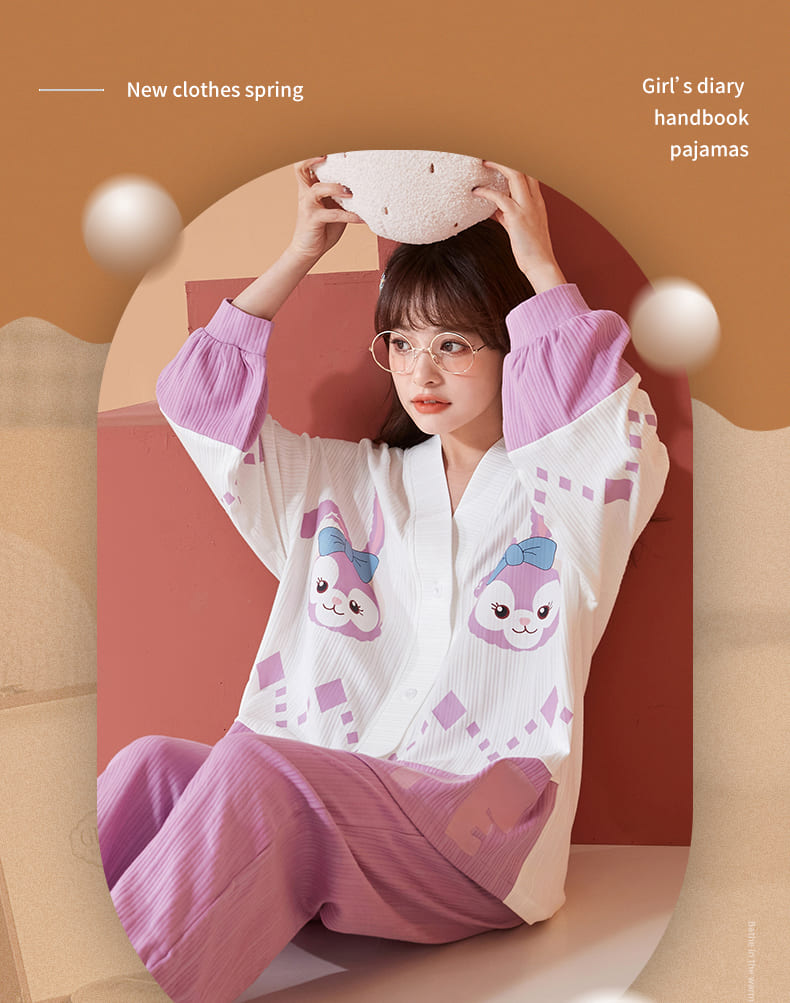 New clothes sprgGirlsdiaryhandbookpajamasBathe in the