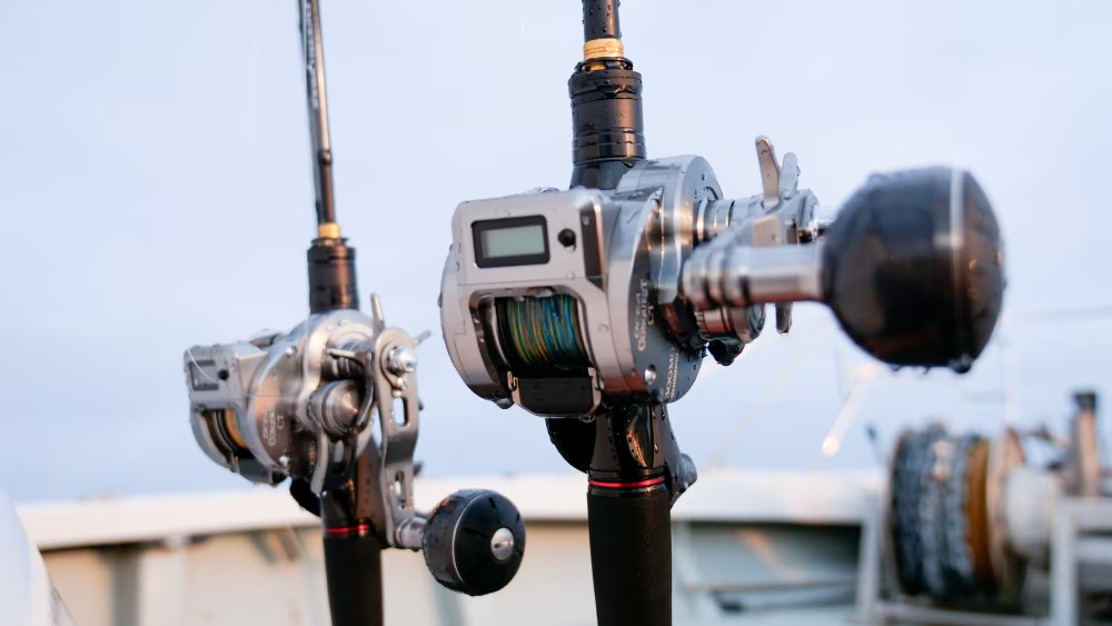 SHIMANO】25 OCEA CONQUEST CT 兩軸捲線器- momo購物網- 好評推薦-2026