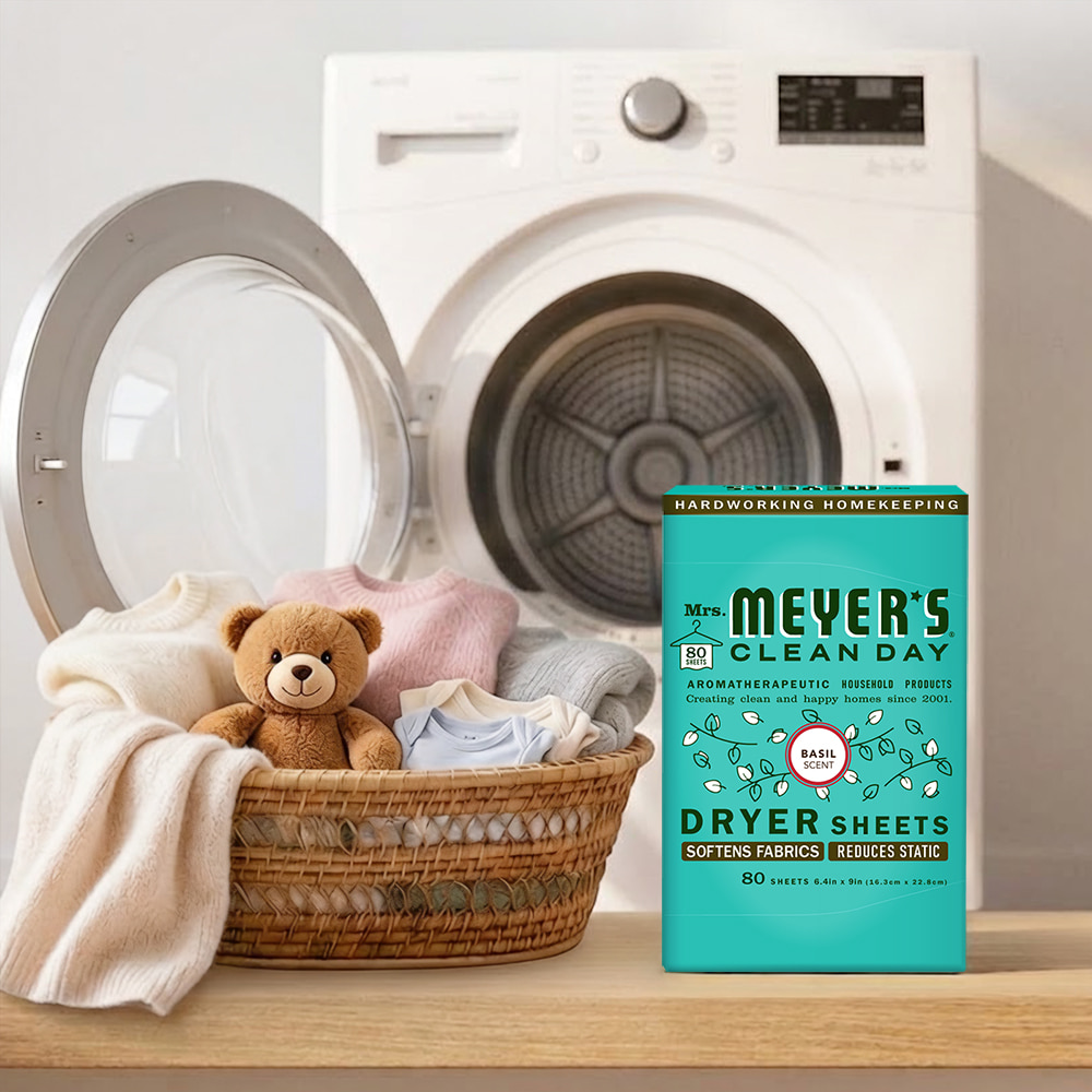 HARDWORKING HOMEKEEPINGMrs80MEYERSCLEAN DAYAROMATHERAPEUTIC HOUSEHOLD PRODUCTSCreating clean and happy homes since 2001.BASILSCENTDRYER SHEETSSOFTENS FABRICSREDUCES STATIC80 SHEETS   9in ( x )