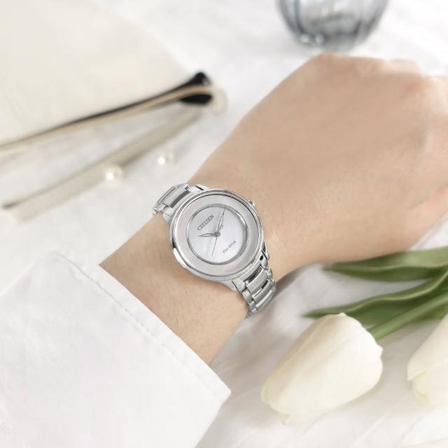 【CITIZEN 星辰】L系列 純淨時光白碟貝面光動能不鏽鋼手錶 銀色 30mm(EM0380-57D)