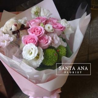 【Santa Ana】小熊花束(玫瑰桔梗小熊組合花束)
