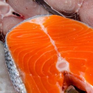【鮮綠生活】智利頂級鮭魚切片(220g±10%/片 共4片『momo老饕美味標章』 認證)
