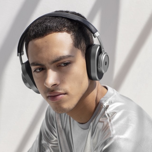 master and dynamic mw65 price