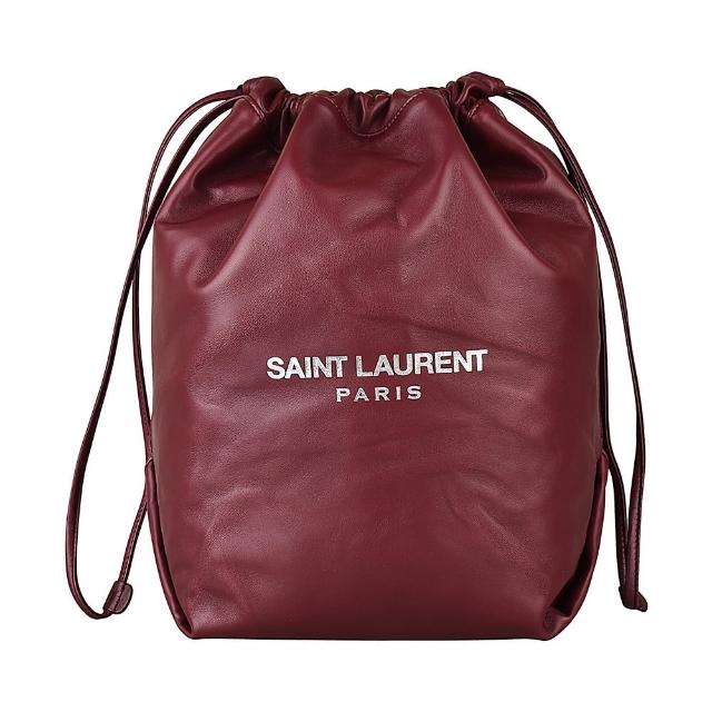 【YSL】YSL Saint Laurent銀字LOGO羔羊皮束口肩背水桶包(酒紅)