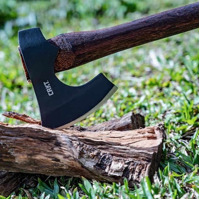 Crkt Freyr 1055高碳鋼野營戰鬥斧頭山胡桃木柄 露營木斧手斧登山開山斧戶外短柄小斧消防斧頭劈柴伐木 Momo購物網