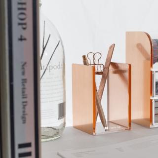 【目喜生活】玫瑰金 桌上收納刷具筆刷筒(辦公室文具和化妝台收納)