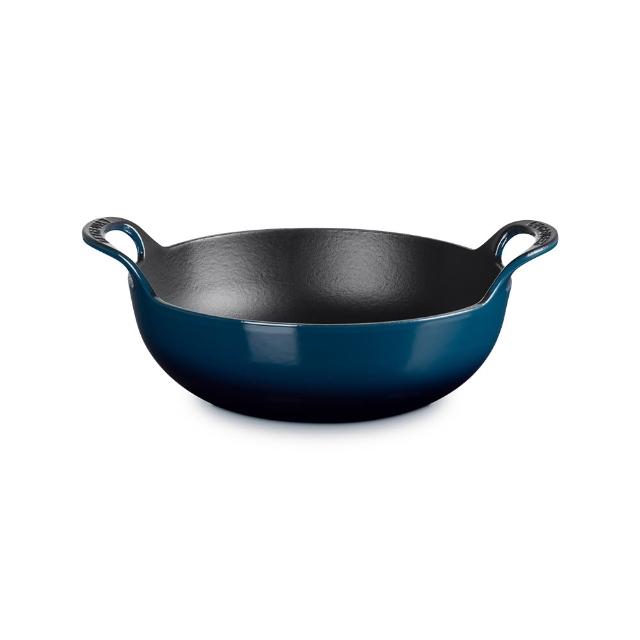 【Le Creuset】琺瑯鑄鐵鍋巴蒂鍋24cm(極光午夜藍/櫻桃紅/迷霧灰/土耳其藍  4色選1)