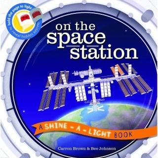 【麥克兒童外文】On Space Station／透光書