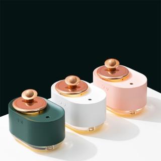 【Dolcevita】迷你旋轉星球夜燈香氛機