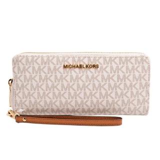 【Michael Kors】JET SET TRAVEL金字LOGO滿版防刮皮革長夾(香草白)