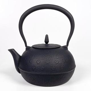 【福介商店】南部鐵器 日本鑄鐵茶壺 池永 梔子櫻 1.2L 黑(鐵瓶 鐵壺 泡茶壺 煮水)
