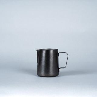 【青芳製作所】仿舊霧黑不鏽鋼拉花杯350ml