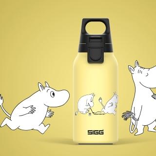 【SIGG】瑞士百年SIGG x Moomin 輕量保溫瓶 330ml - 嚕嚕米在塗鴉(保冰22小時、保溫7小時)