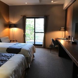 【YOUBON】花蓮統茂渡假莊園雅緻雙人房住宿券1間含早餐(旺日+500.假日+800.連續假日+1200)