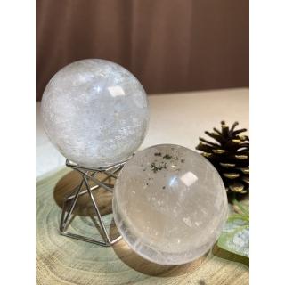 【Cocozy世界水晶原礦】白水晶星光球(附銀球座)