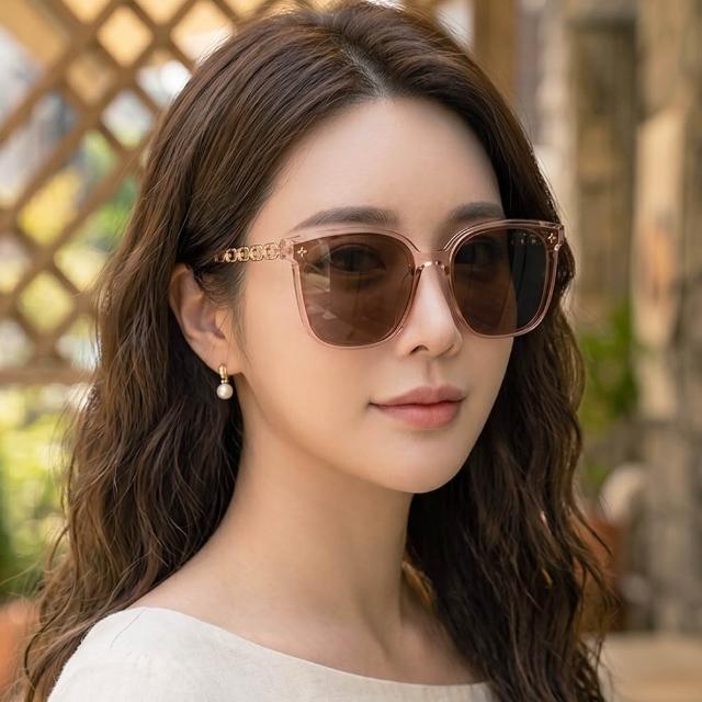 【Seoul Show 首爾秀】四葉花編織鏈條腿防曬遮陽時尚太陽眼鏡抗UV400墨鏡 2302