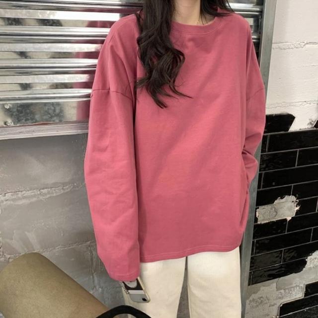 【D.studio】韓版開叉素色寬鬆長袖上衣(女裝 衣服 寬鬆上衣 顯瘦上衣 長袖t恤 冬裝 素T W185)