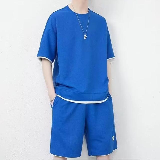 【D.studio】韓版寬鬆休閒運動套裝 短袖上衣+五分短褲(運動短褲短褲男男裝褲子男運動褲短袖t恤衣服 S262)