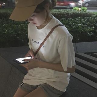 【D.studio】韓版寬鬆字母短袖上衣(短袖t恤 女裝 顯瘦上衣 衣服 寬鬆上衣 素T T311)