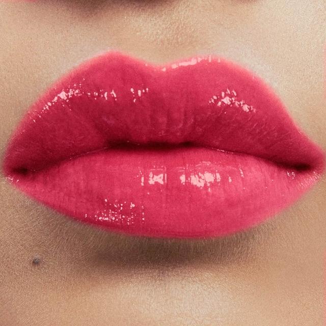 【YSL】官方直營 超模光感水潤彩妝組(粉氣墊+水唇膏新品)