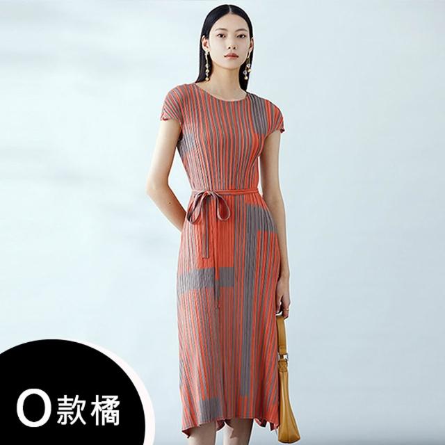 【K.W.】MOMO限定現貨新品韓國三宅壓褶花樣褶皺洋裝多款任選(韓國洋裝  中大尺碼)