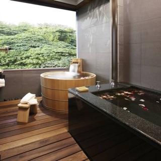 【金都精緻溫泉飯店】親水景觀湯屋平日泡湯券(北投)